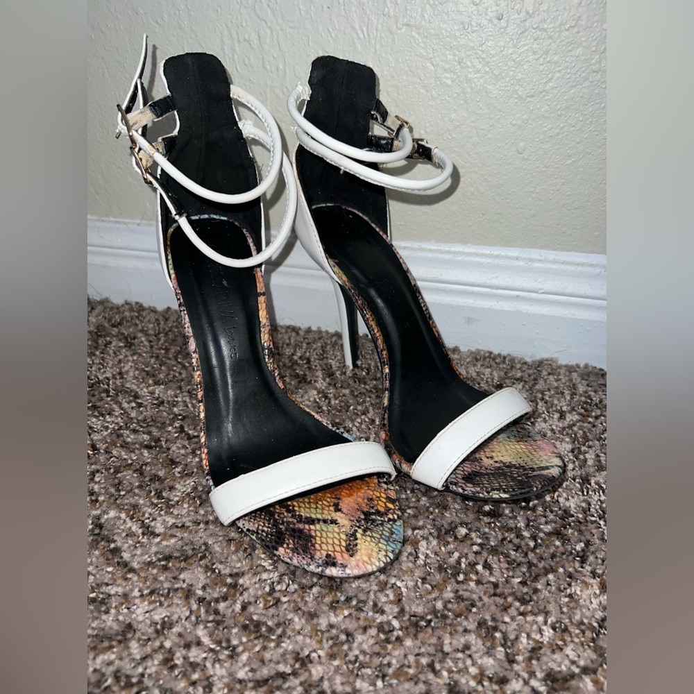 Wild diva heels
